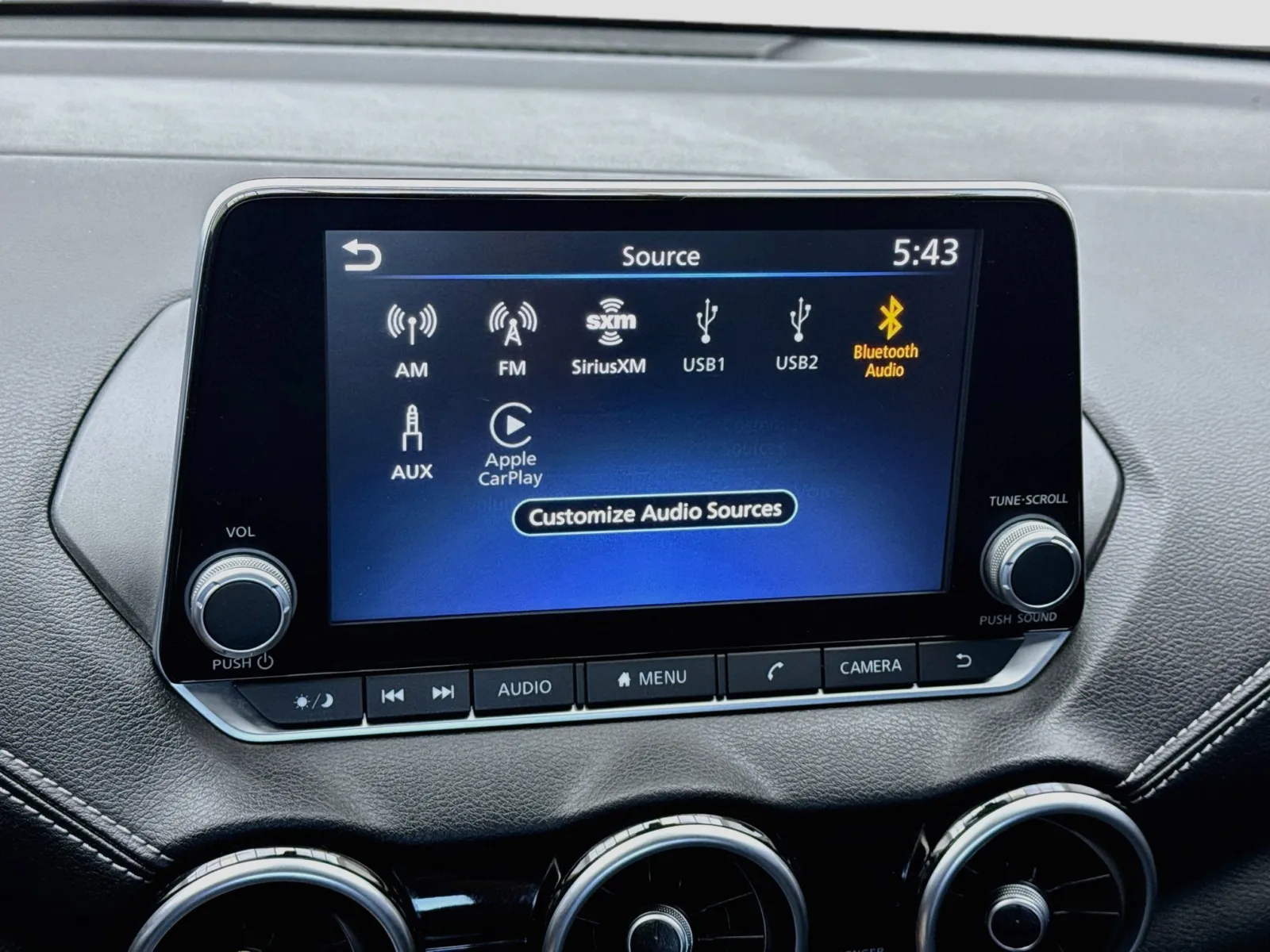 Nissan Sentra photo 11