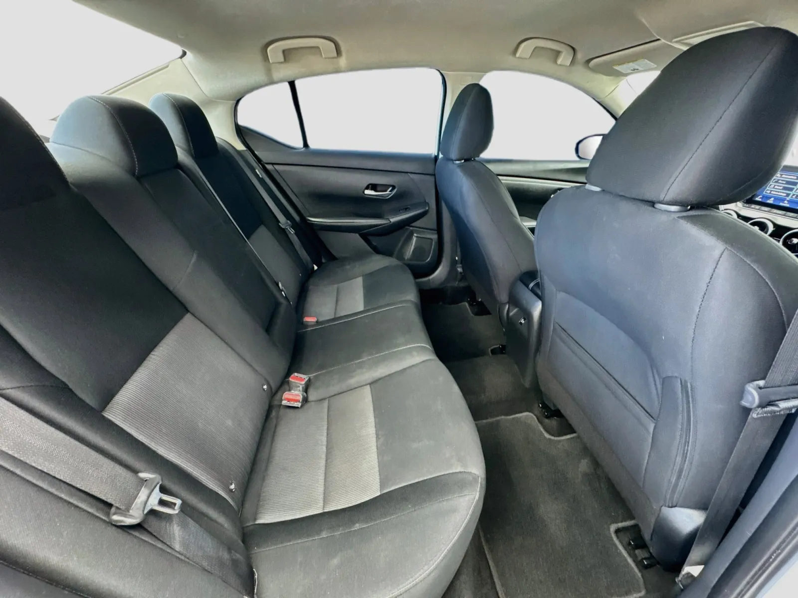 Nissan Sentra photo 18