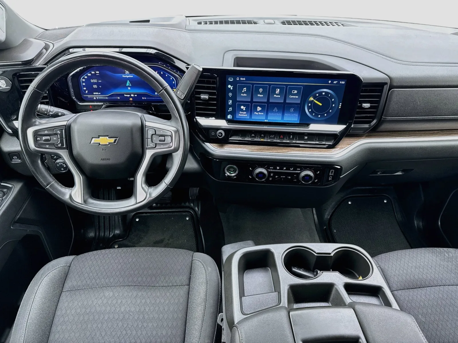 Chevrolet Silverado photo 14