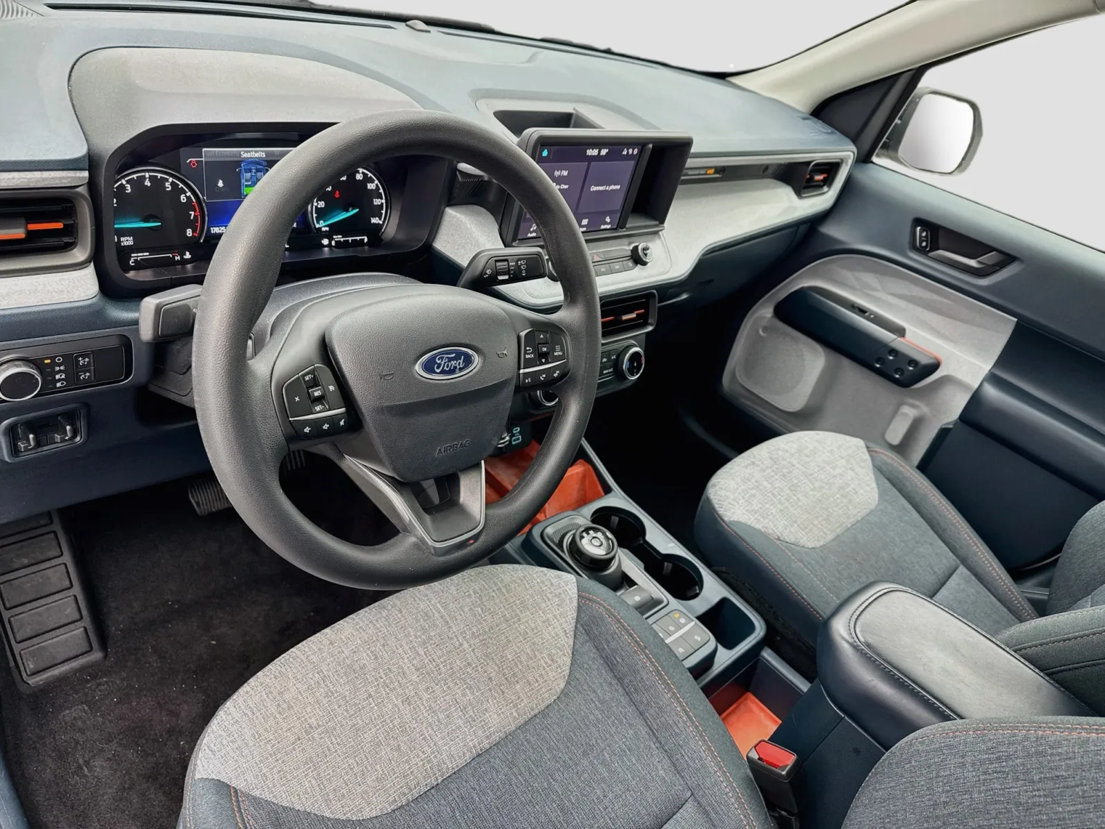 Ford Maverick photo 7