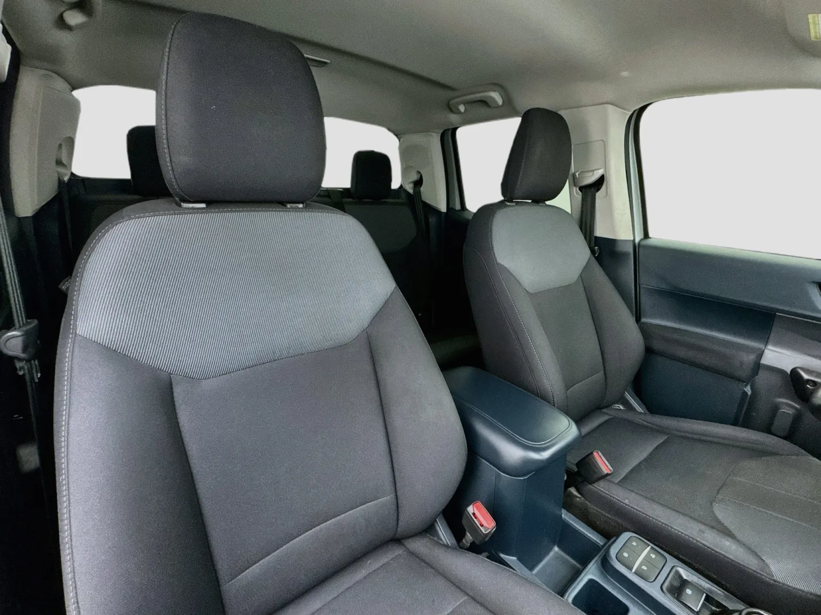 Ford Maverick photo 17