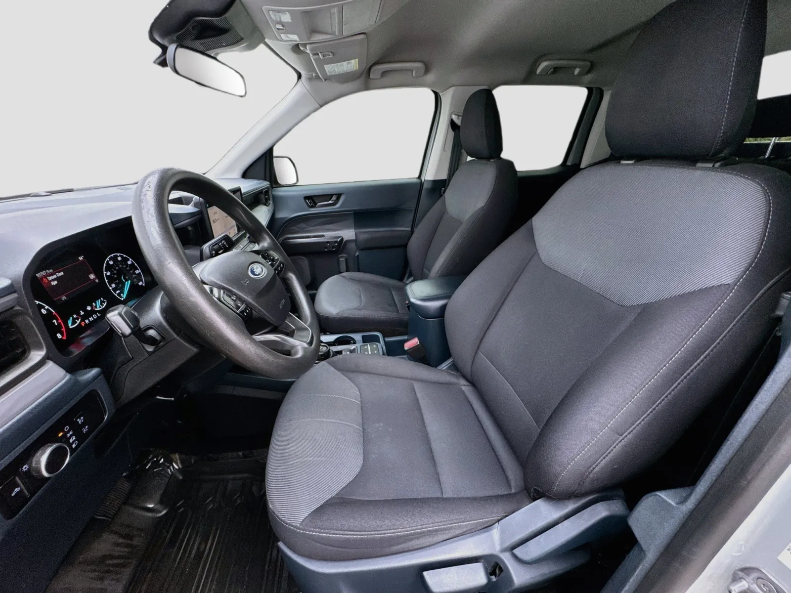 Ford Maverick photo 13