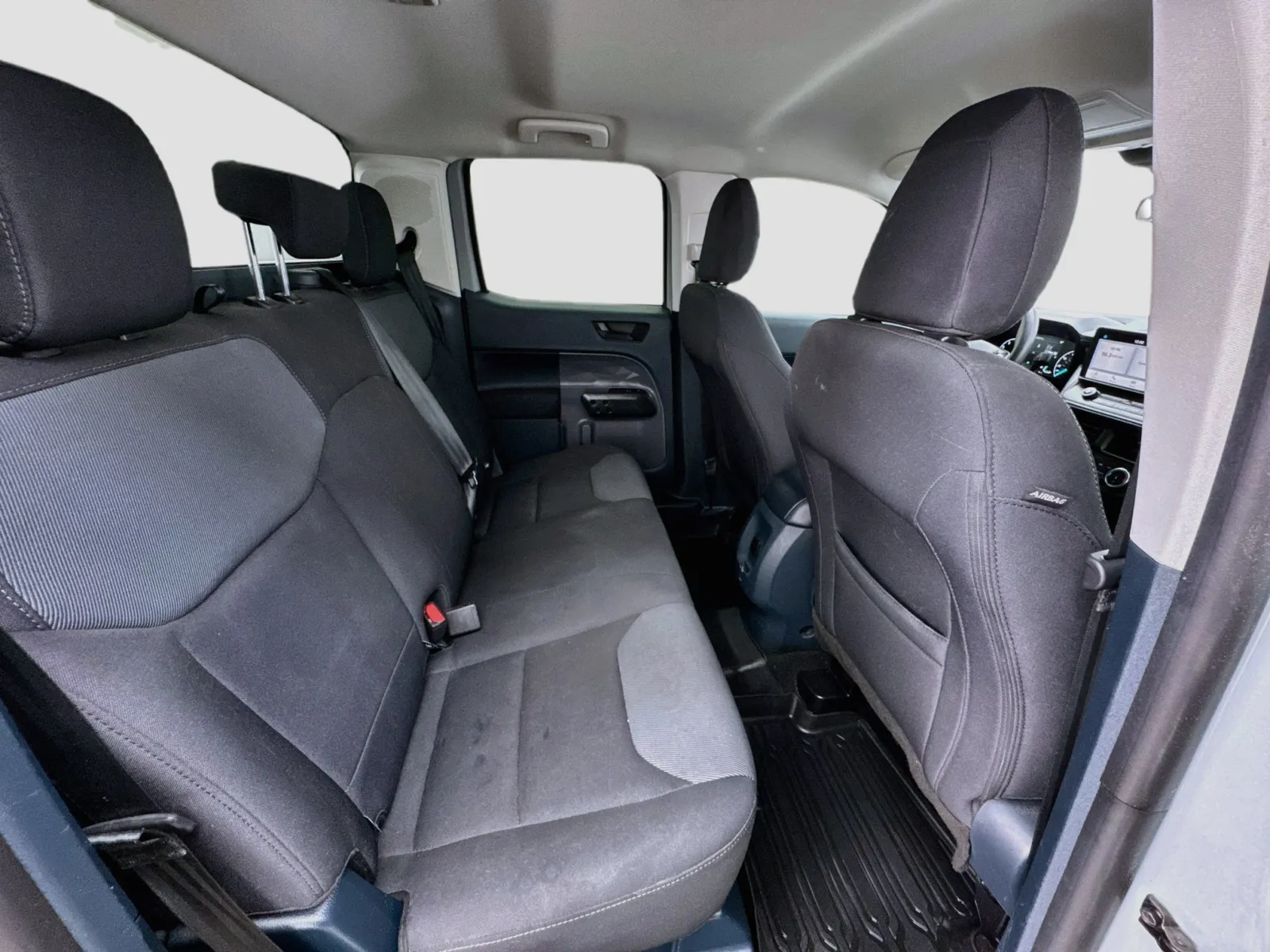 Ford Maverick photo 16