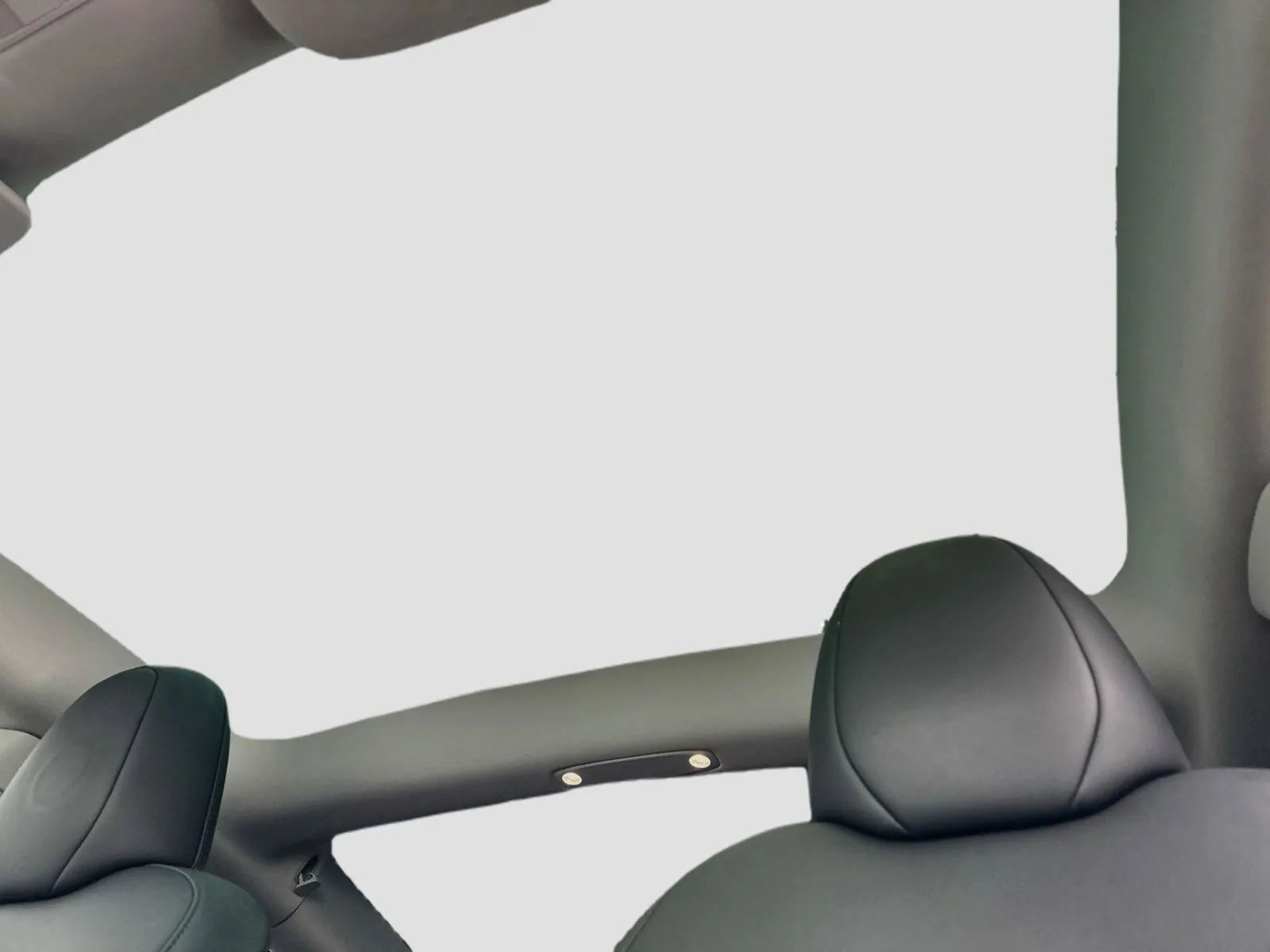 Tesla Model 3 photo 14