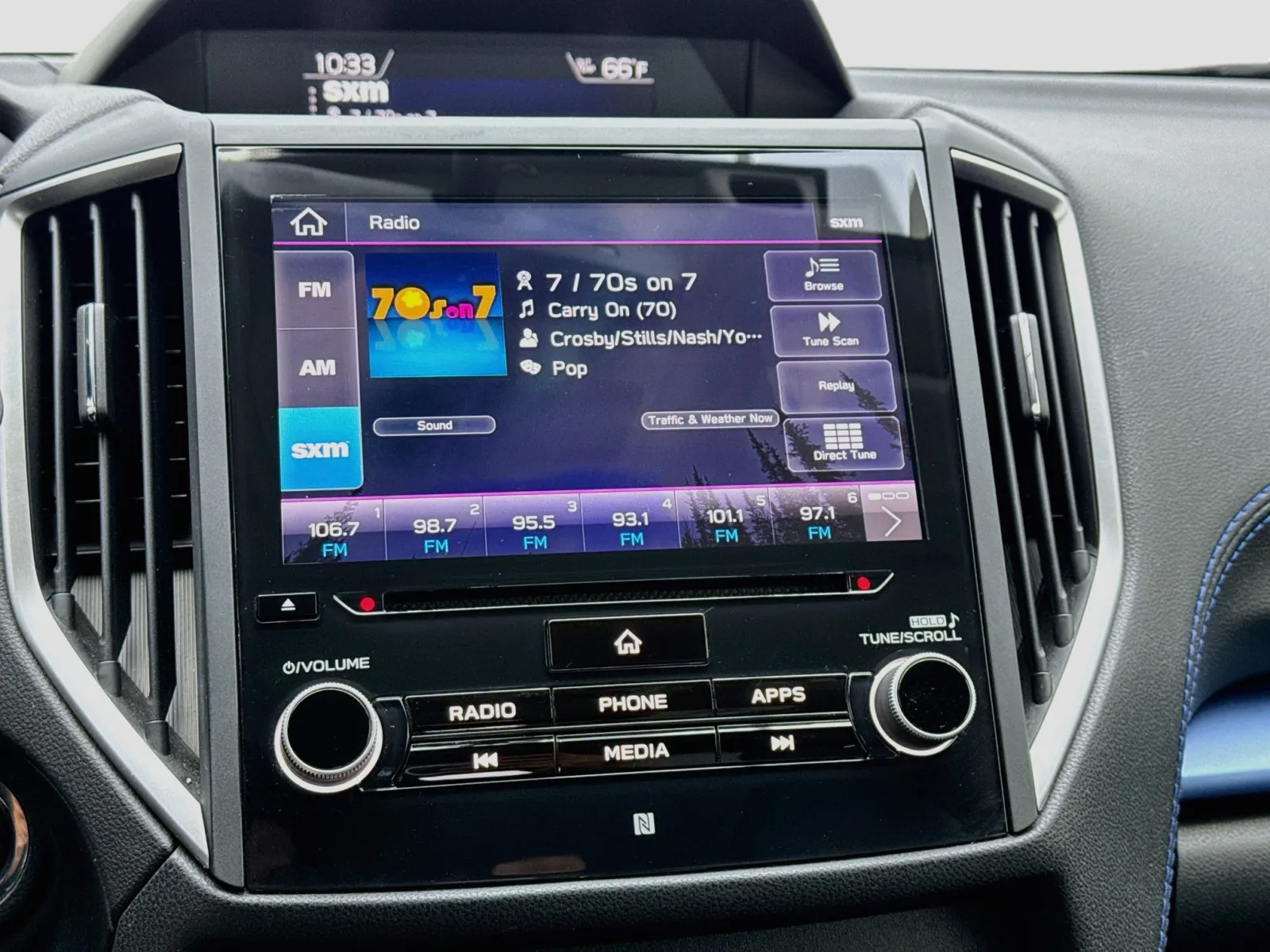 Subaru Crosstrek photo 11