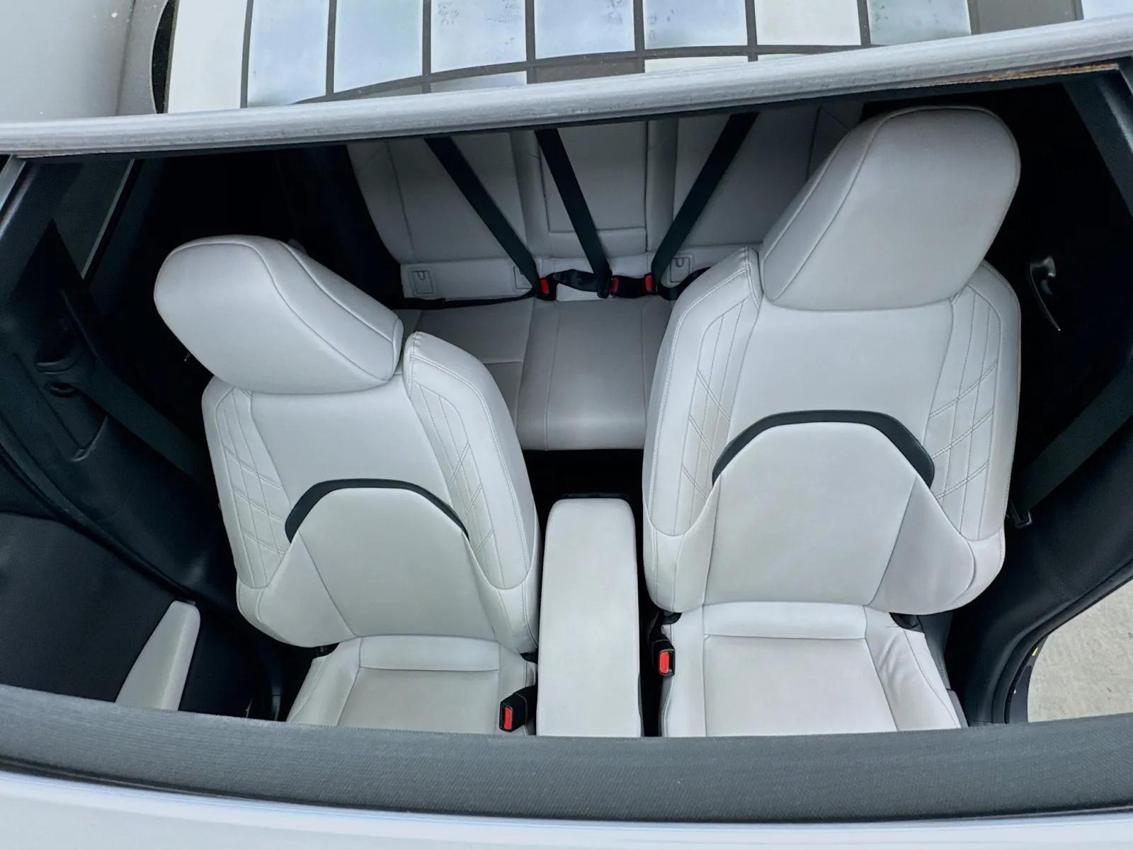 Lexus UX photo 14