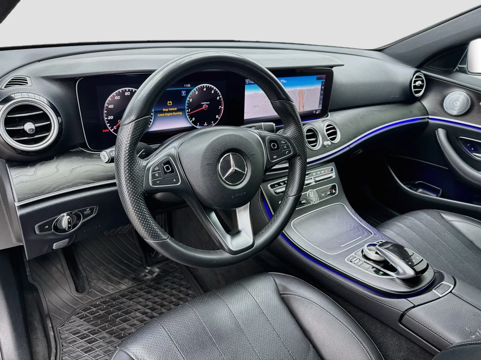 Mercedes-Benz E-Class photo 7