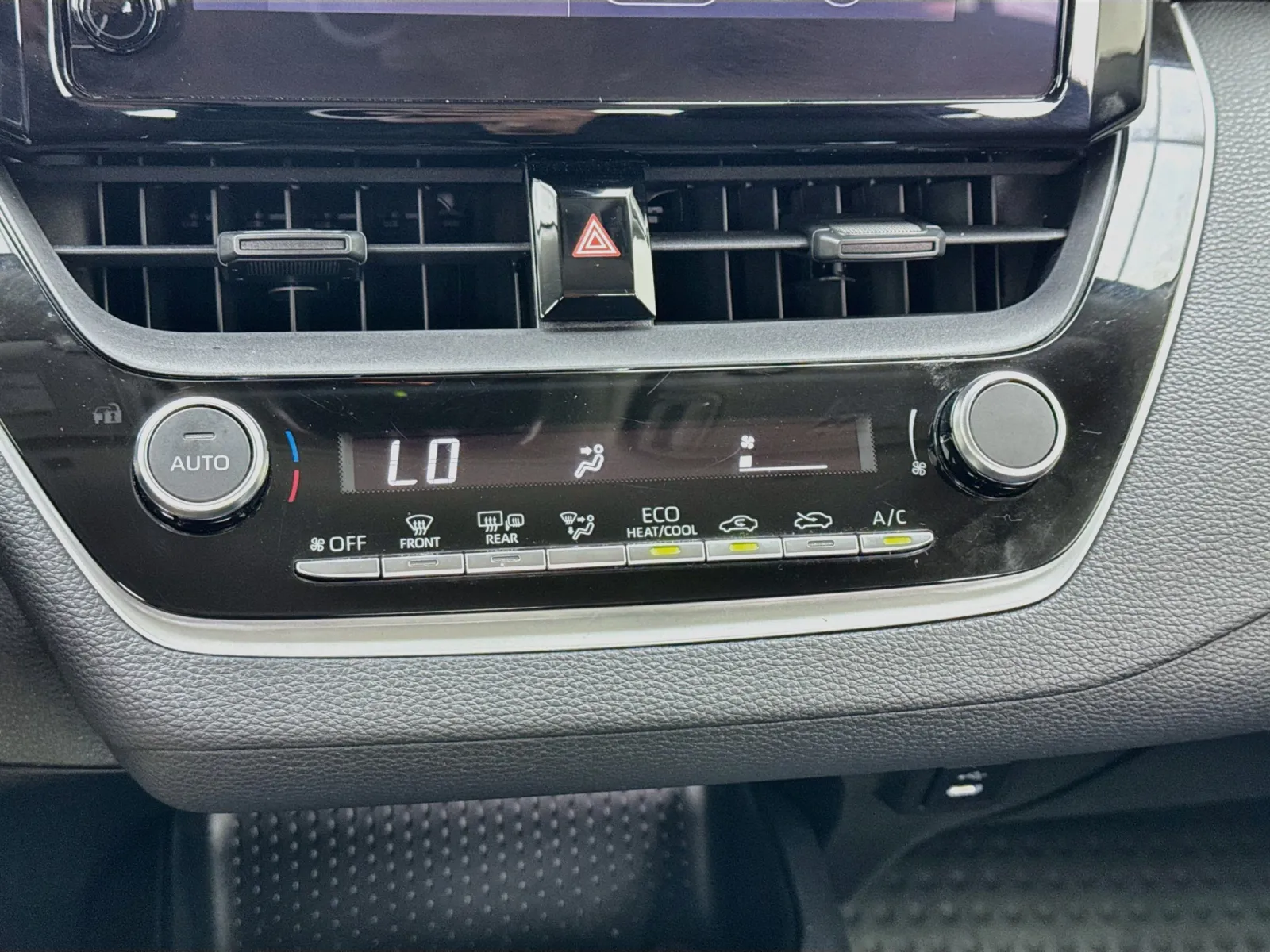 Toyota Corolla photo 12