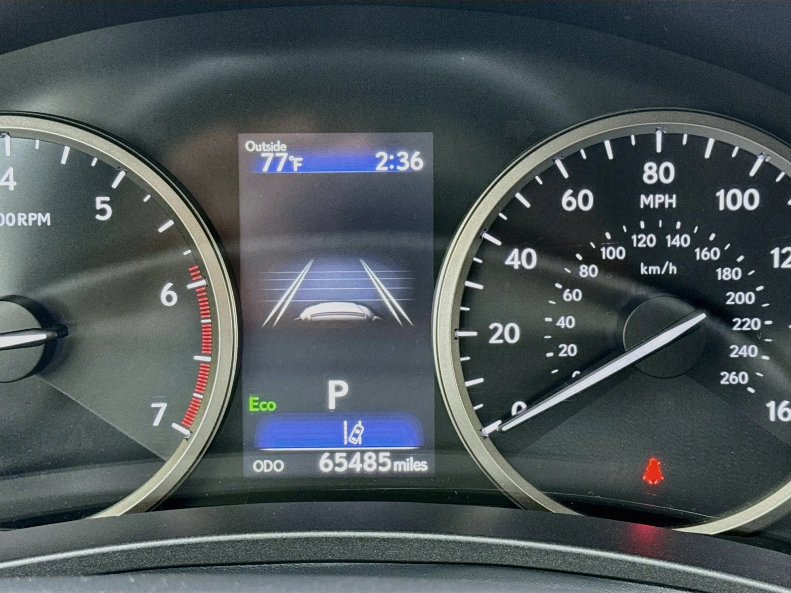 Lexus NX photo 8