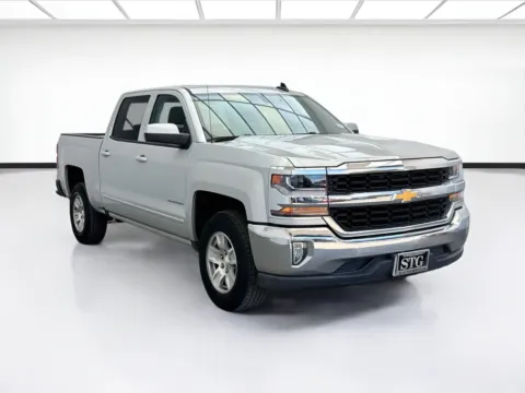 Another view of 2018 Chevrolet Silverado 1500 LT for sale in Bellflower, CA at STG Bellflower