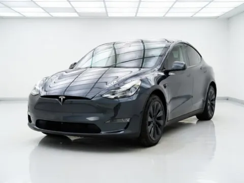 Gray 2023 Tesla Model X for sale in Bellflower, CA