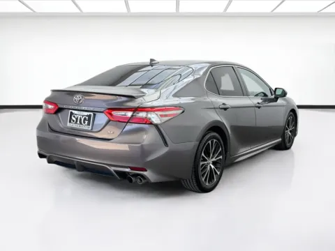 More photos of 2019 Toyota Camry SE at STG Bellflower, CA