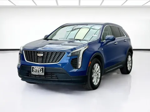 Blue 2022 Cadillac XT4 FWD Luxury for sale in Bellflower, CA
