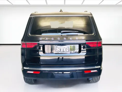 More photos of 2025 Jeep Wagoneer Series I at STG Bellflower, CA