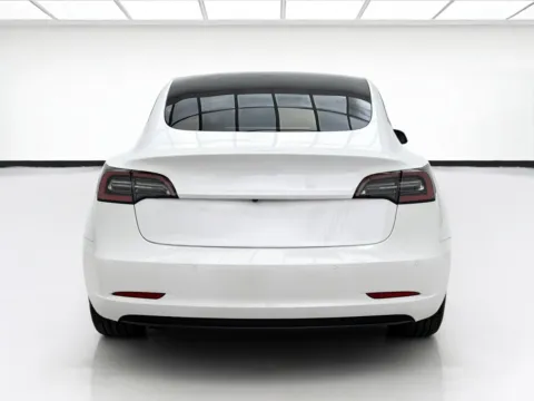 More photos of 2021 Tesla Model 3 Standard Range Plus at STG Bellflower, CA