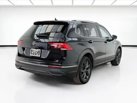 More photos of 2022 Volkswagen Tiguan SE at STG Bellflower, CA