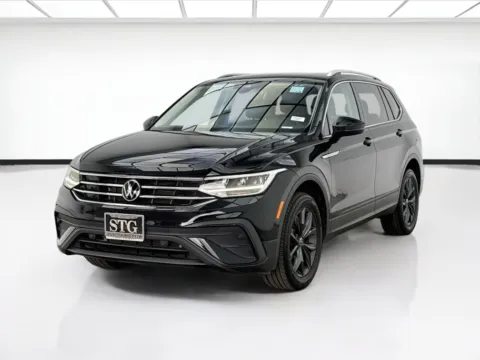 Black 2022 Volkswagen Tiguan SE for sale in Bellflower, CA