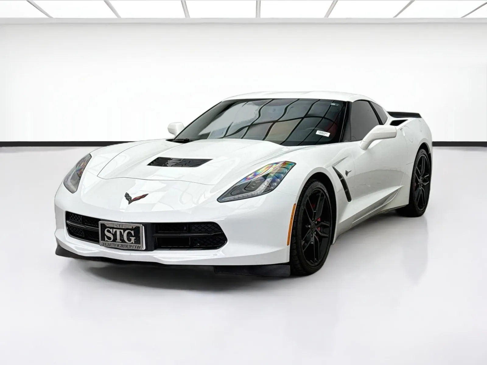 White 2019 Chevrolet Corvette 1LT for sale in Bellflower, CA