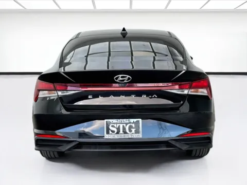 More photos of 2021 Hyundai Elantra SEL at STG Bellflower, CA
