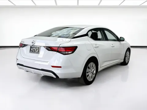 More photos of 2022 Nissan Sentra S at STG Bellflower, CA