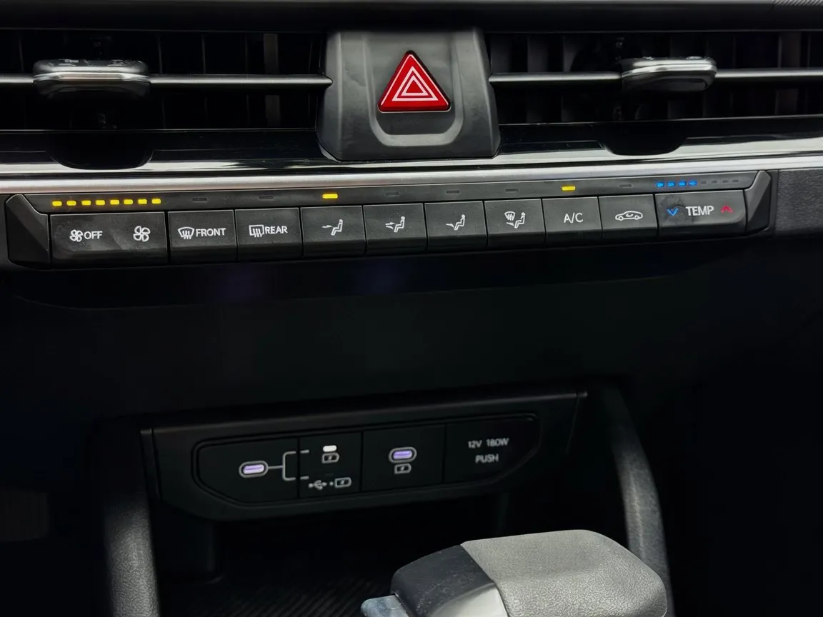 Kia K4 photo 12
