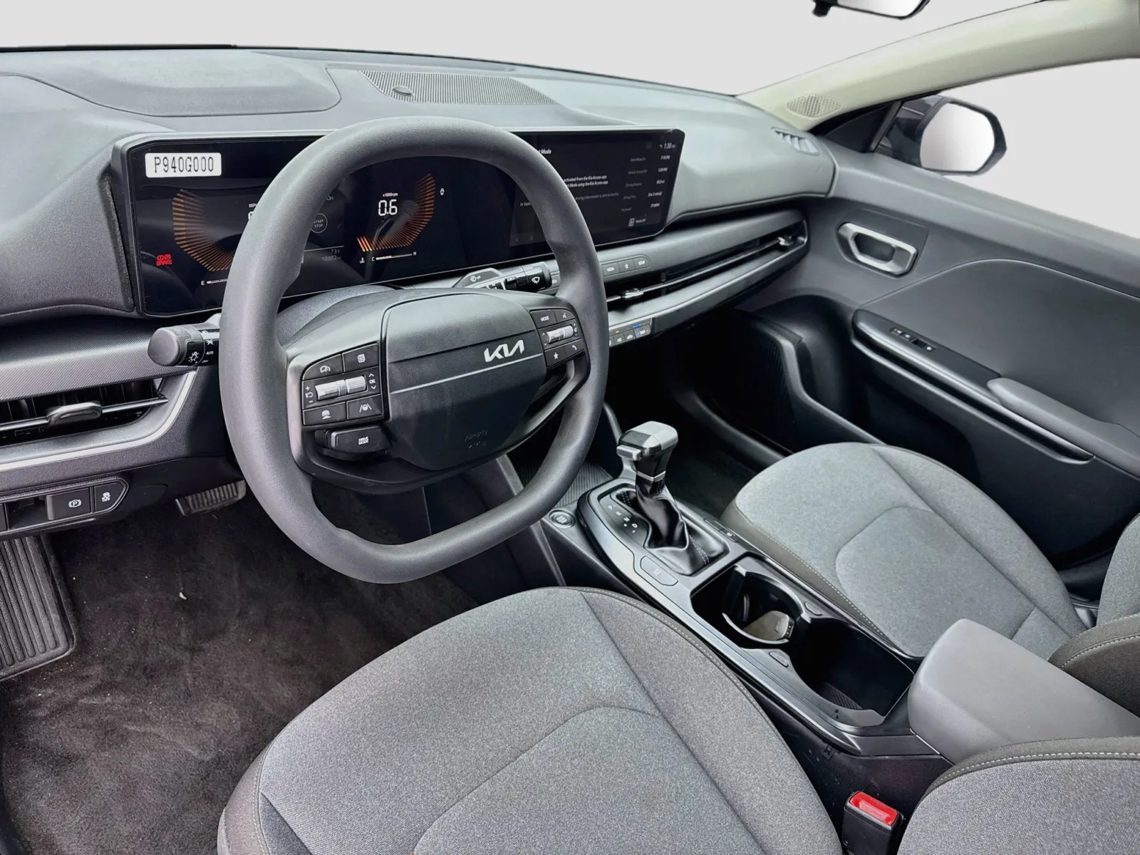 Kia K4 photo 7