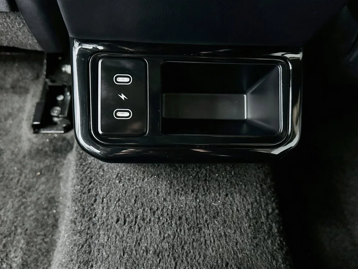 Kia K4 photo 16