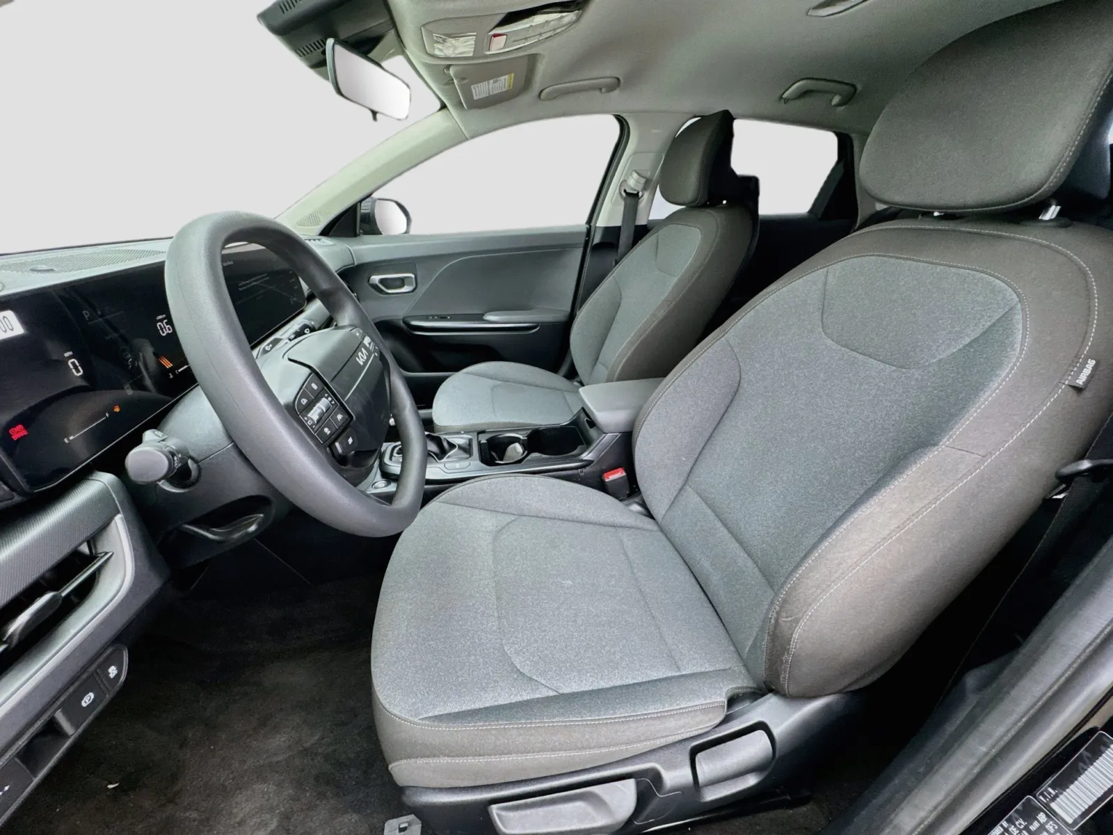 Kia K4 photo 13