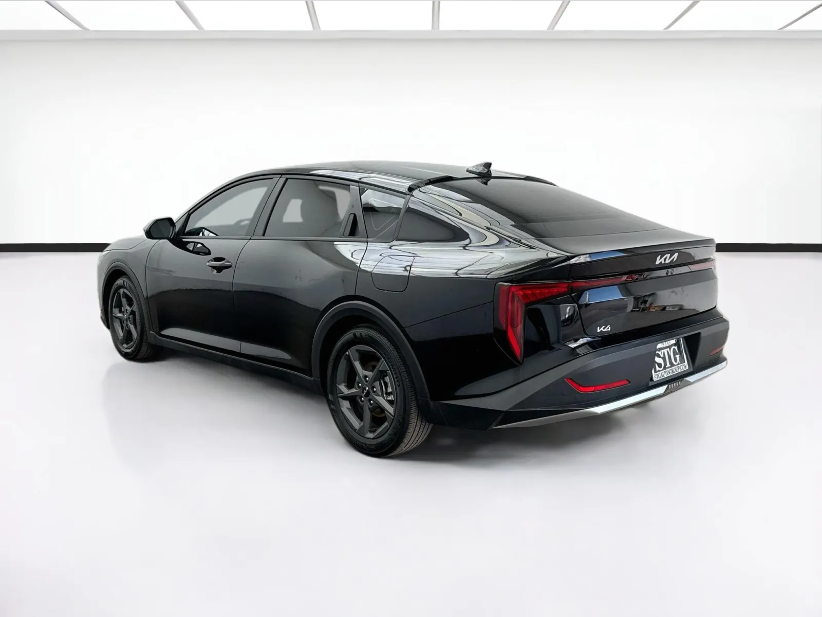 Kia K4 photo 6