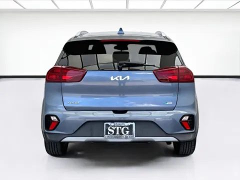 More photos of 2022 Kia Niro EX Premium at STG Bellflower, CA