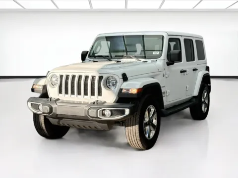 White 2022 Jeep Wrangler Unlimited Sahara for sale in Bellflower, CA