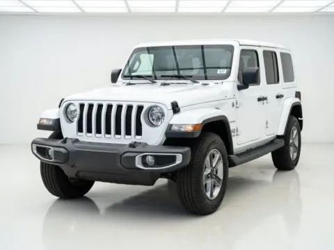 White 2022 Jeep Wrangler Unlimited Sahara for sale in Bellflower, CA