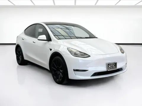 Another view of 2022 Tesla Model Y Long Range for sale in Bellflower, CA at STG Bellflower