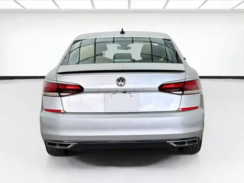 More photos of 2020 Volkswagen Passat 2.0T R-Line at STG Bellflower, CA