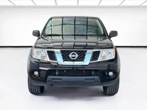 Photos of 2021 Nissan Frontier SV for sale in Bellflower, CA at STG Bellflower