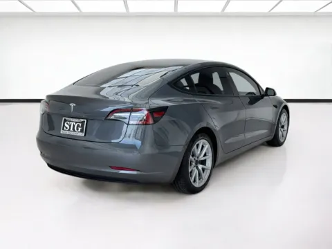 More photos of 2021 Tesla Model 3 Standard Range Plus at STG Bellflower, CA