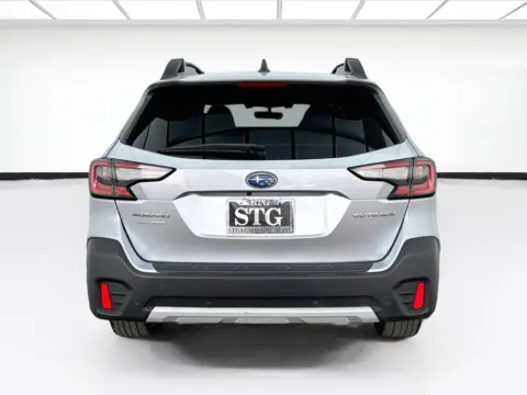 More photos of 2020 Subaru Outback Limited at STG Bellflower, CA