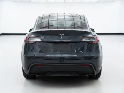More photos of 2023 Tesla Model Y at STG Bellflower, CA