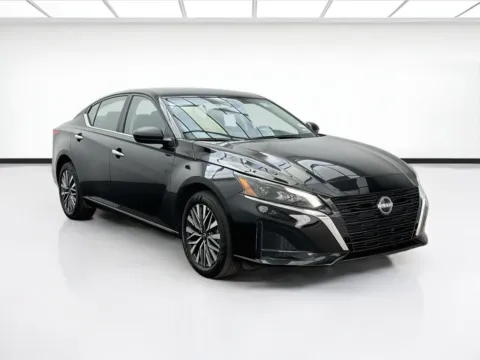 Another view of 2025 Nissan Altima SV for sale in Bellflower, CA at STG Bellflower