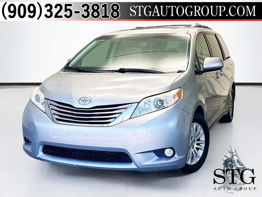 Used 2017 Toyota Sienna XLE Premium 8 Passenger for sale in Bellflower ...