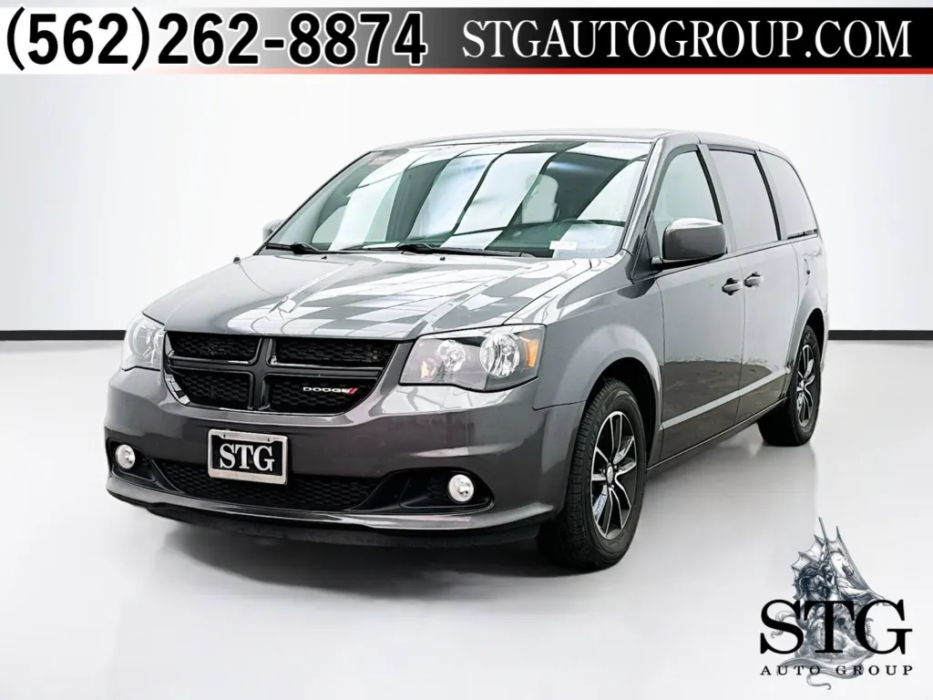 Used 2018 Dodge Grand Caravan SE Plus for sale in Bellflower, CA