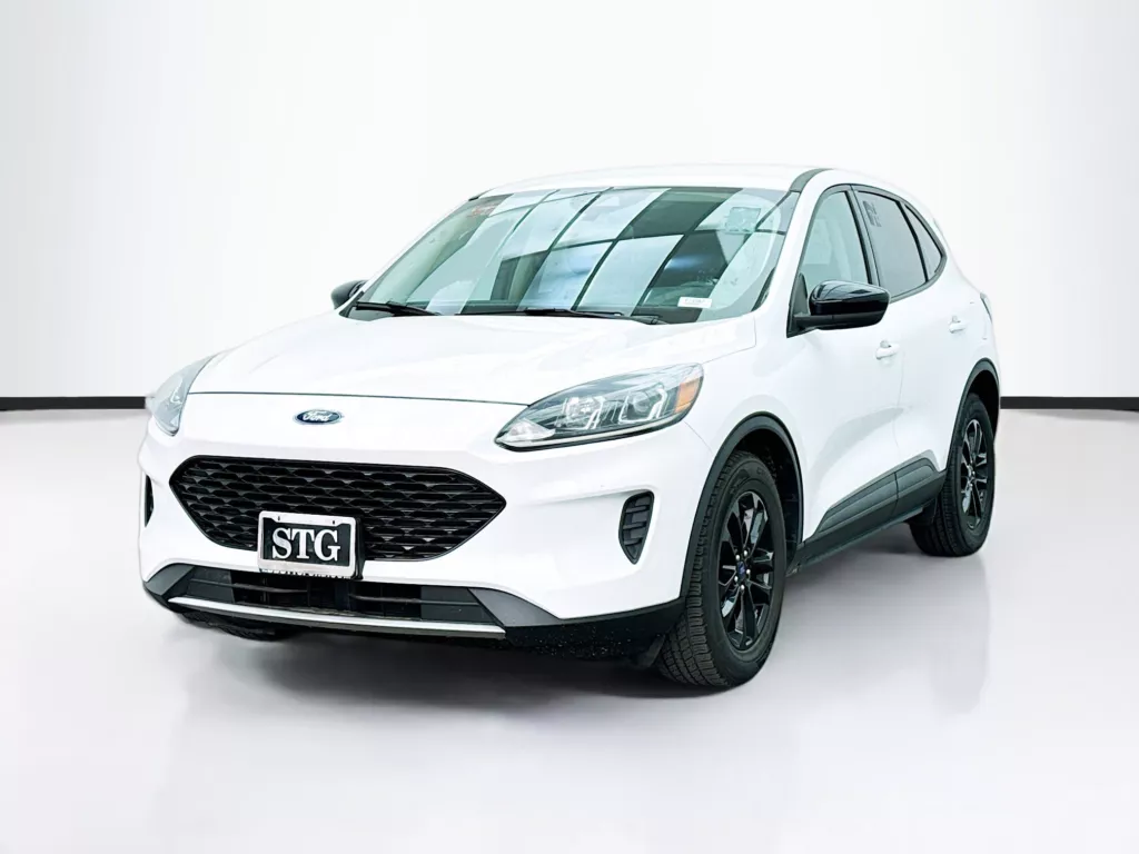 2020 Ford Escape SE Sport Hybrid for sale in Bellflower, CA