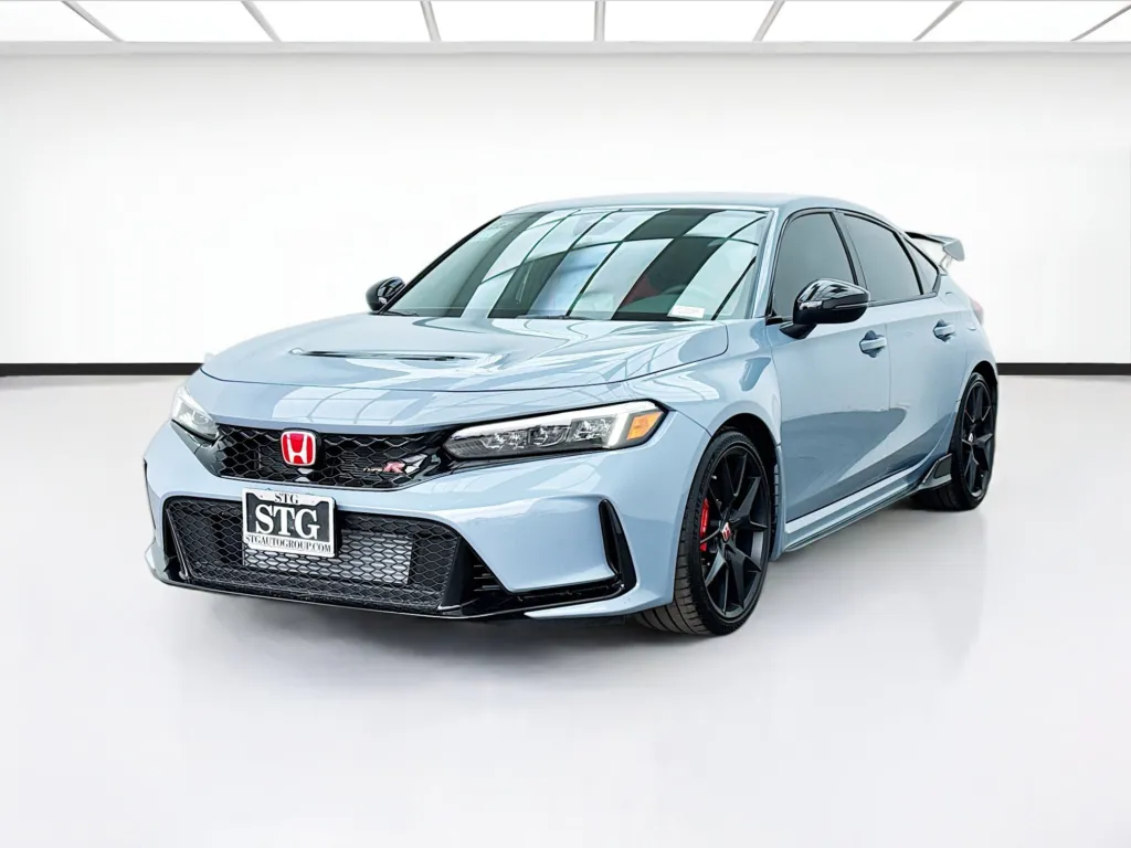 Used 2025 Honda Civic Type R Manual for sale in Bellflower, CA at