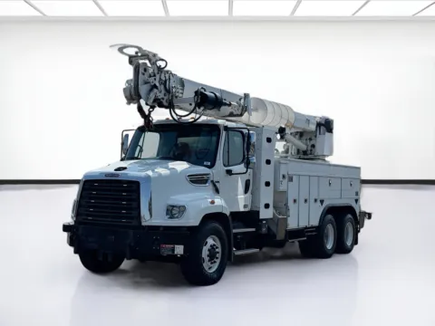 Unknown 2016 Freightliner 114SD Altec D3060-TR, Digger Derrick Rear Mounted for sale in Bellflower, CA
