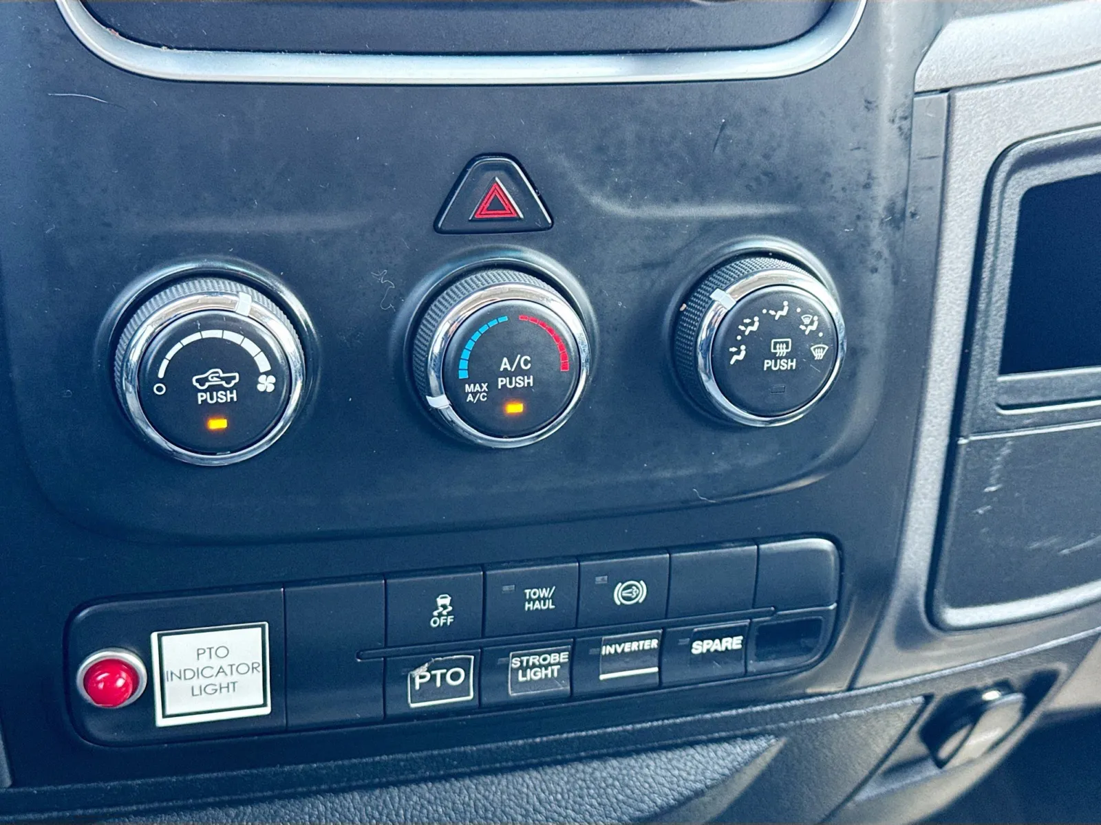 2018 RAM 5500 - Photo 11