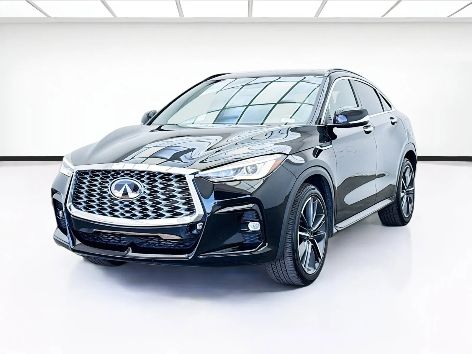 Black 2024 INFINITI QX55 LUXE for sale in Bellflower, CA