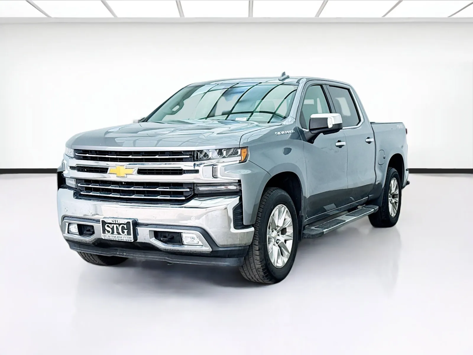 Gray 2022 Chevrolet Silverado 1500 LTD LTZ for sale in Bellflower, CA