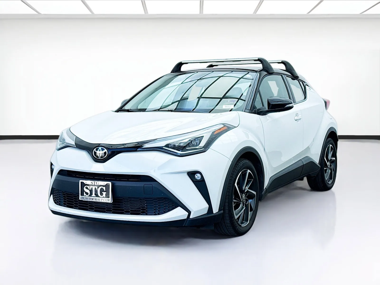 Used 2022 Toyota C-HR Limited for sale in Bellflower, CA at STG
