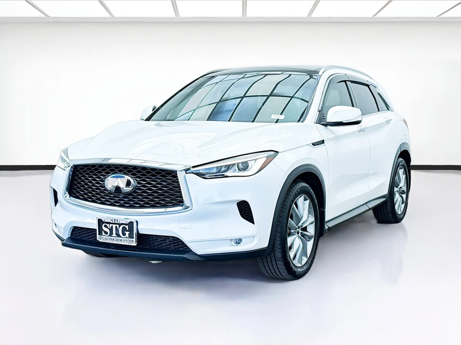 White 2022 INFINITI QX50 LUXE for sale in Bellflower, CA