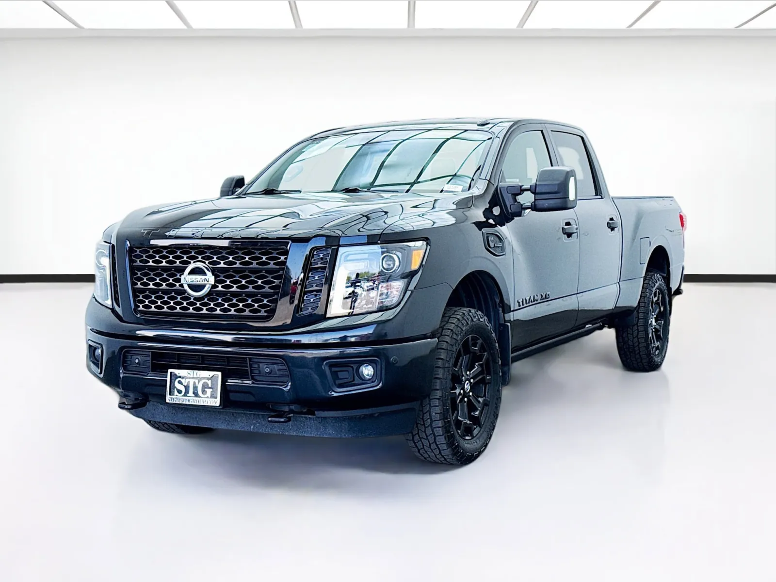 Used 2018 Nissan Titan XD SV for sale in Bellflower, CA at STG